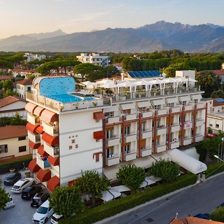 Hotel Nuova Sabrina Marina di Pietrasanta Zewnętrze zdjęcie