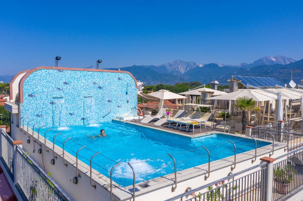 Hotel Nuova Sabrina Marina di Pietrasanta Zewnętrze zdjęcie