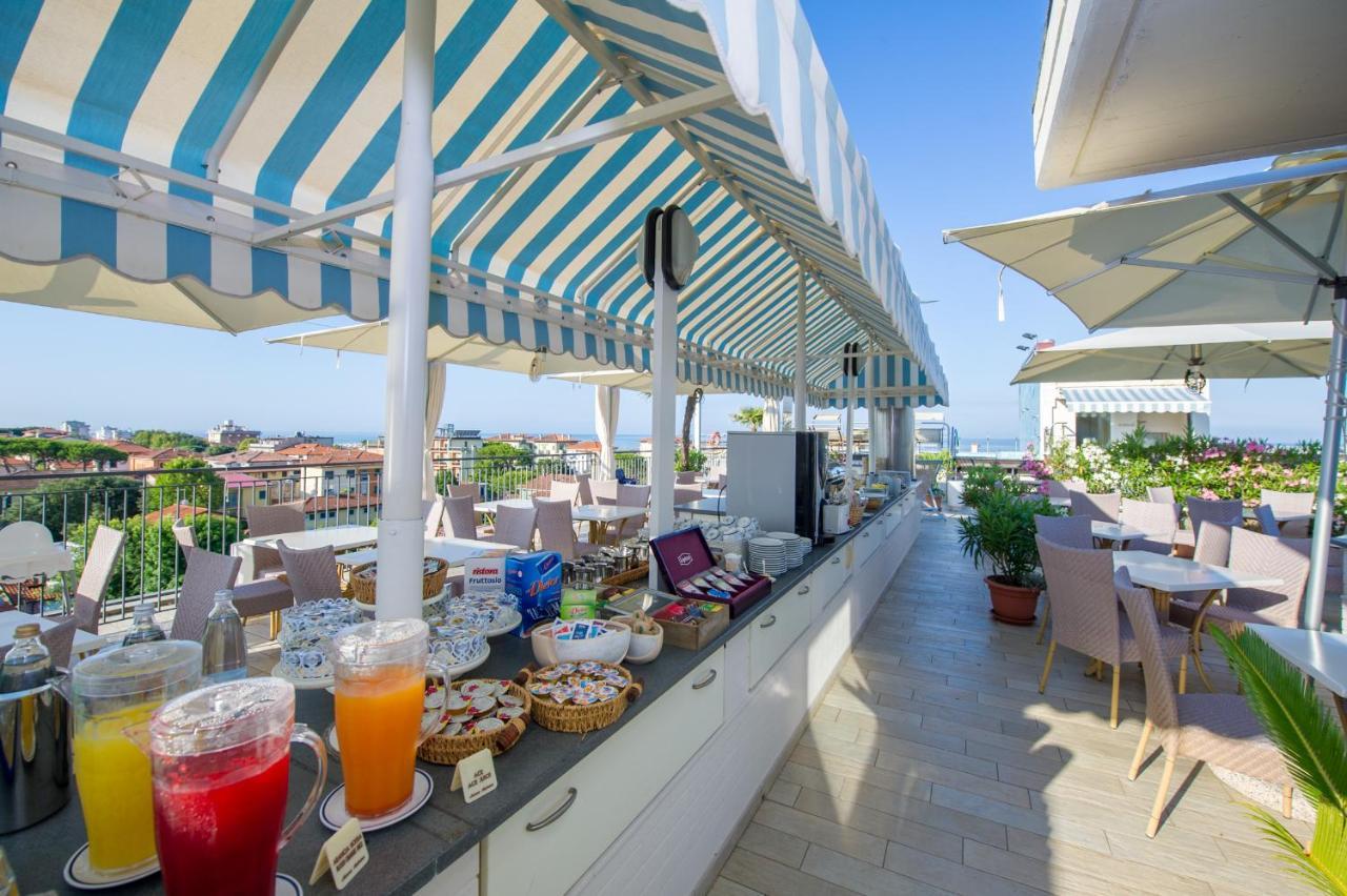 Hotel Nuova Sabrina Marina di Pietrasanta Zewnętrze zdjęcie